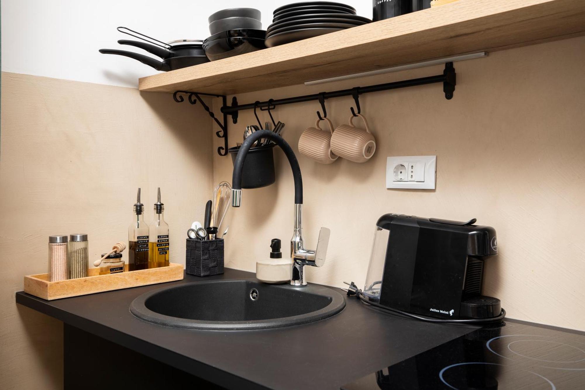 Deluxe Studio In City Center With Free Private Parking Rovinj Ngoại thất bức ảnh